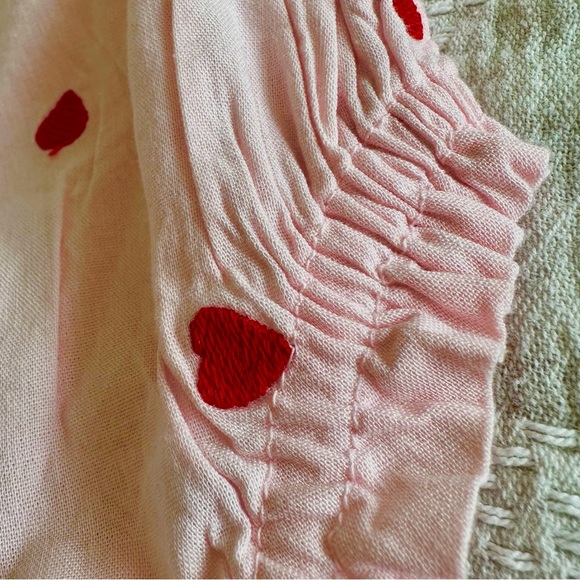 Cat & Jack Embroidered Heart Onesie - Picture 5 of 5